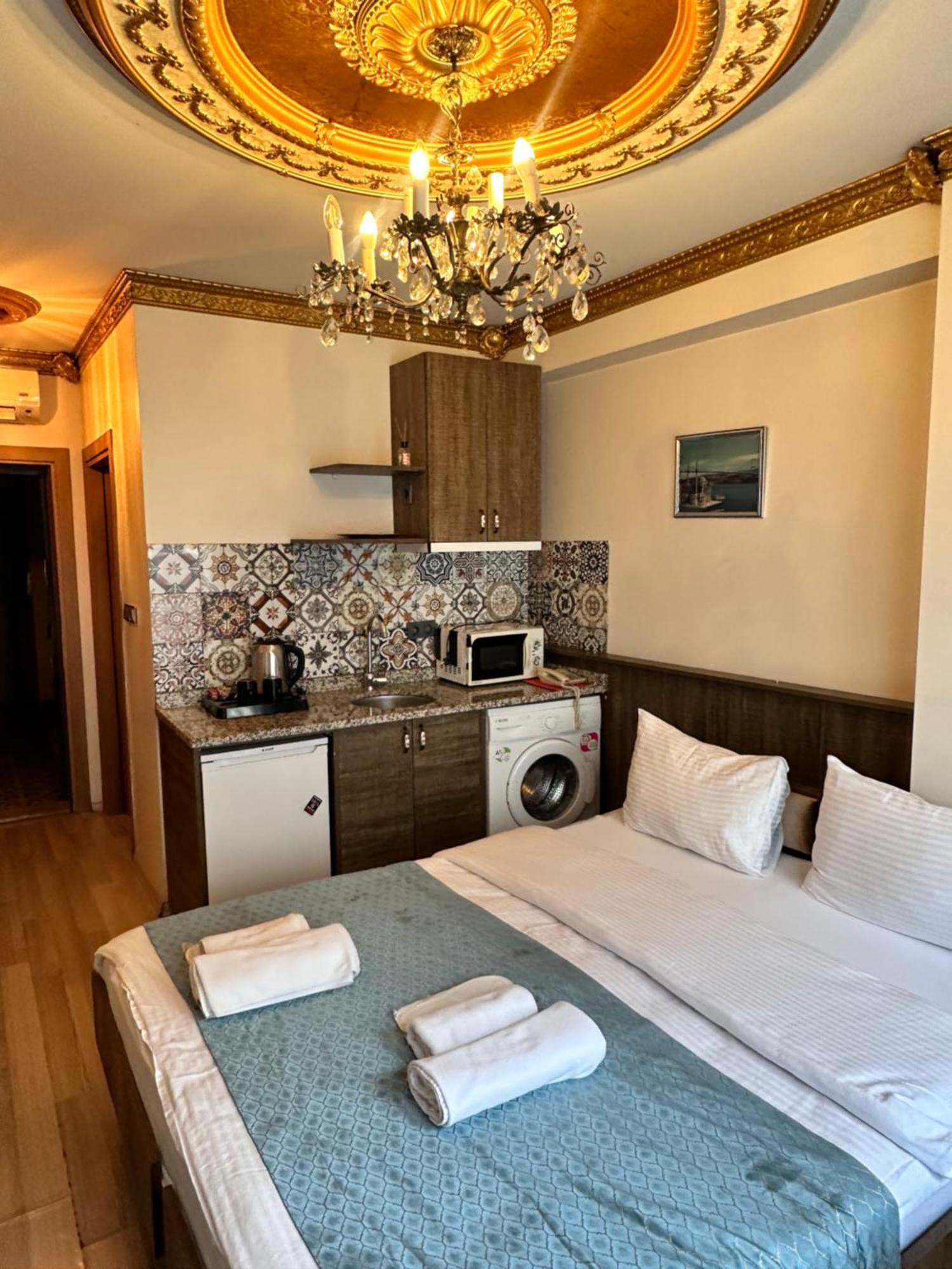 Aparthotel Taksim White Family *